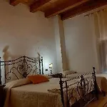 Residenza L'antico Borgo Hotel