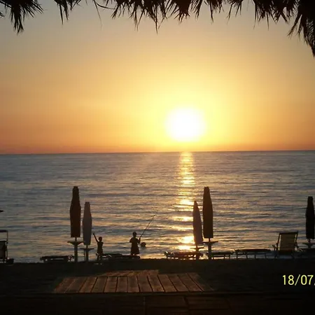 Residenza L'antico Borgo מלון 4*