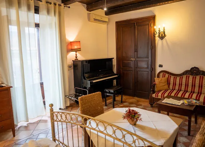 Residenza L'antico Borgo 4*